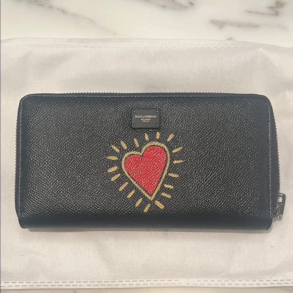 Dolce & Gabbana Black Zip Wallet with Red Heart and Gold Rays
